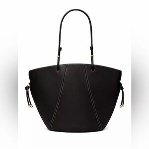 Tory Burch Spaghetti Strap Tote Retails 698$